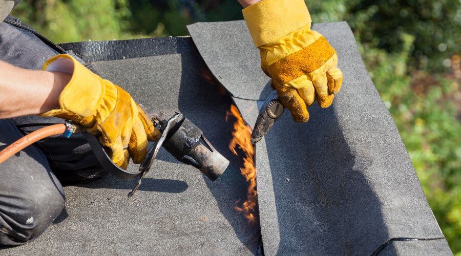 Expert Emergency Roof Repairs services in Stanton, TX